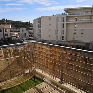 https://t2-tout-neuf-avec-parking-10km-de-la-mer.fr-provencehotel.com